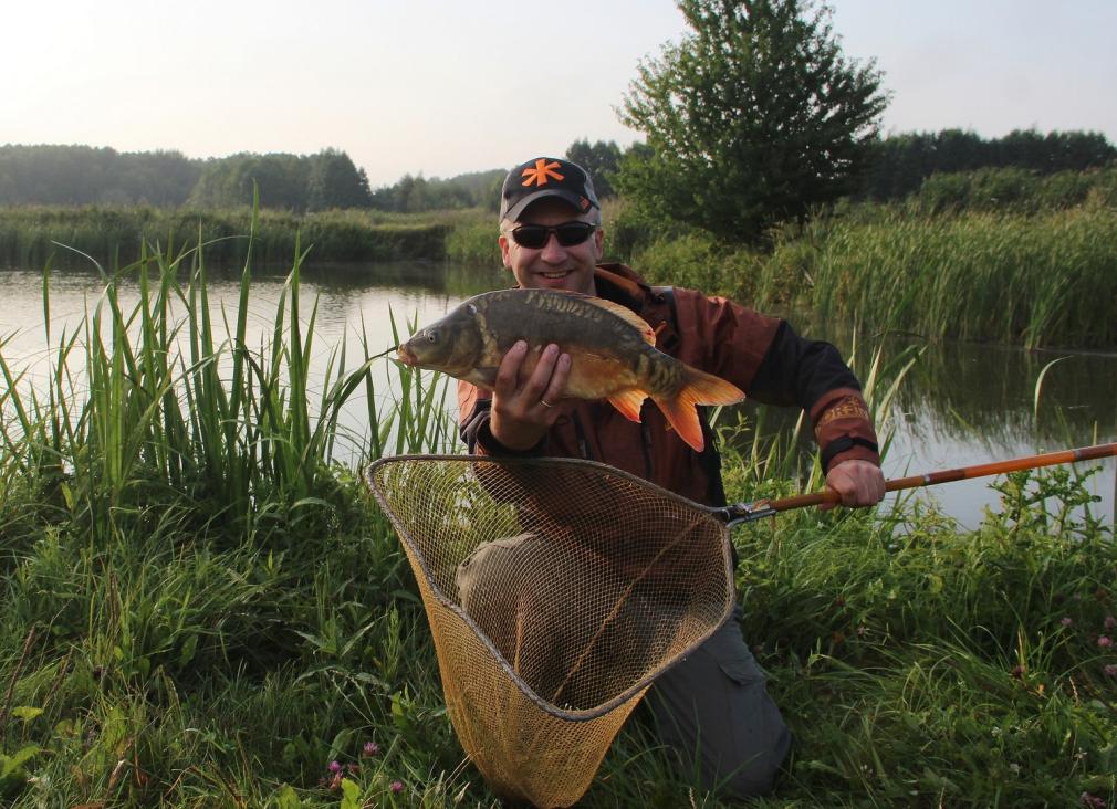 Рыбалка на карася в заросших водоёмах