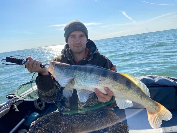 Рыбалка и её особенности в Веселовском водохранилище